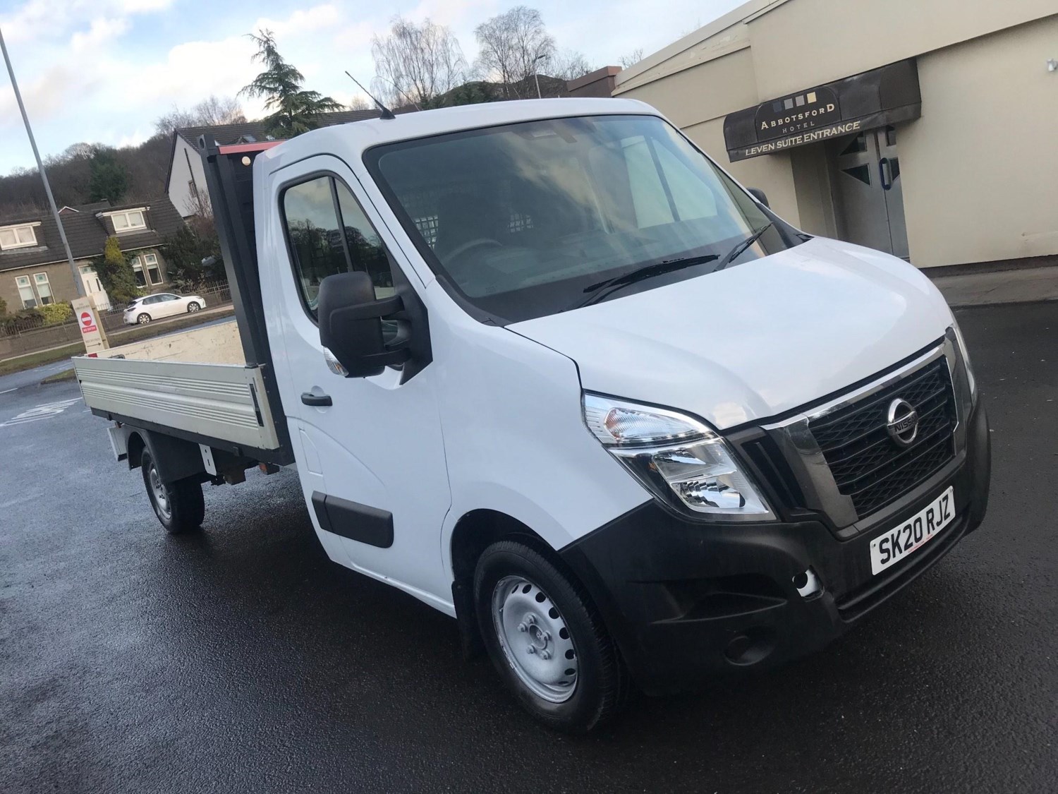 Nissan NV400 Listing Image