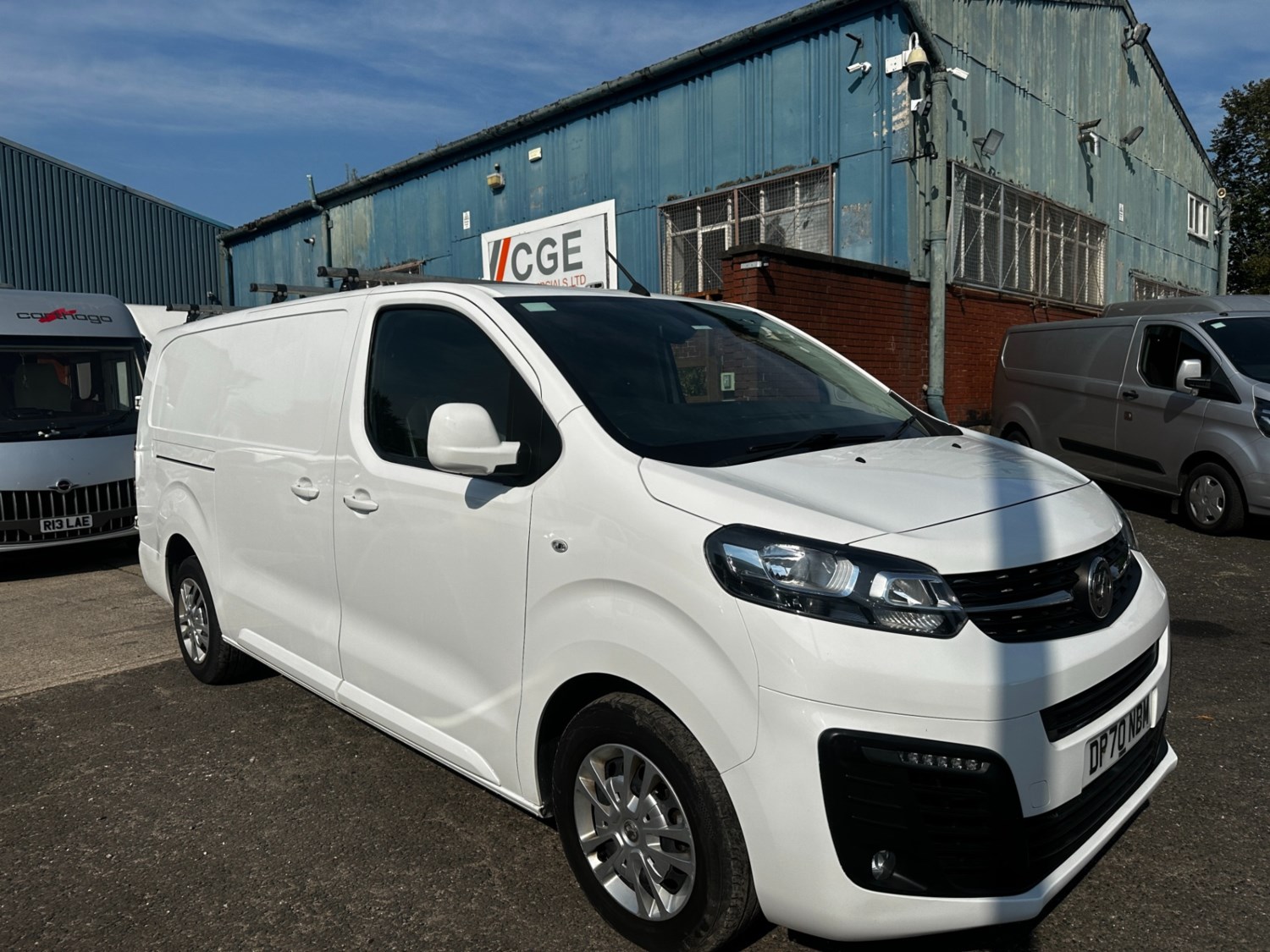 Vauxhall Vivaro Listing Image