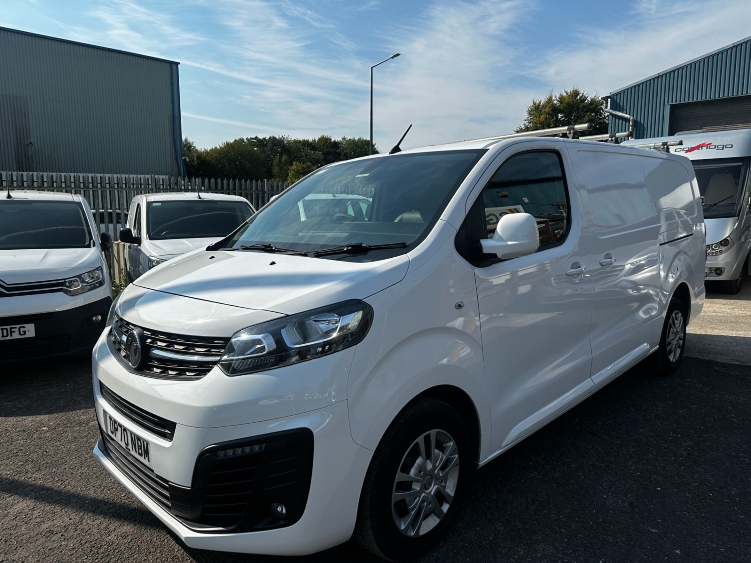 Vauxhall Vivaro Listing Image