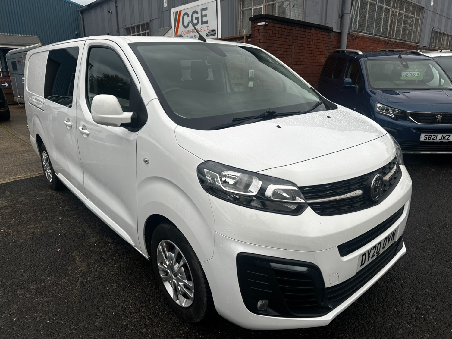 Vauxhall Vivaro Listing Image