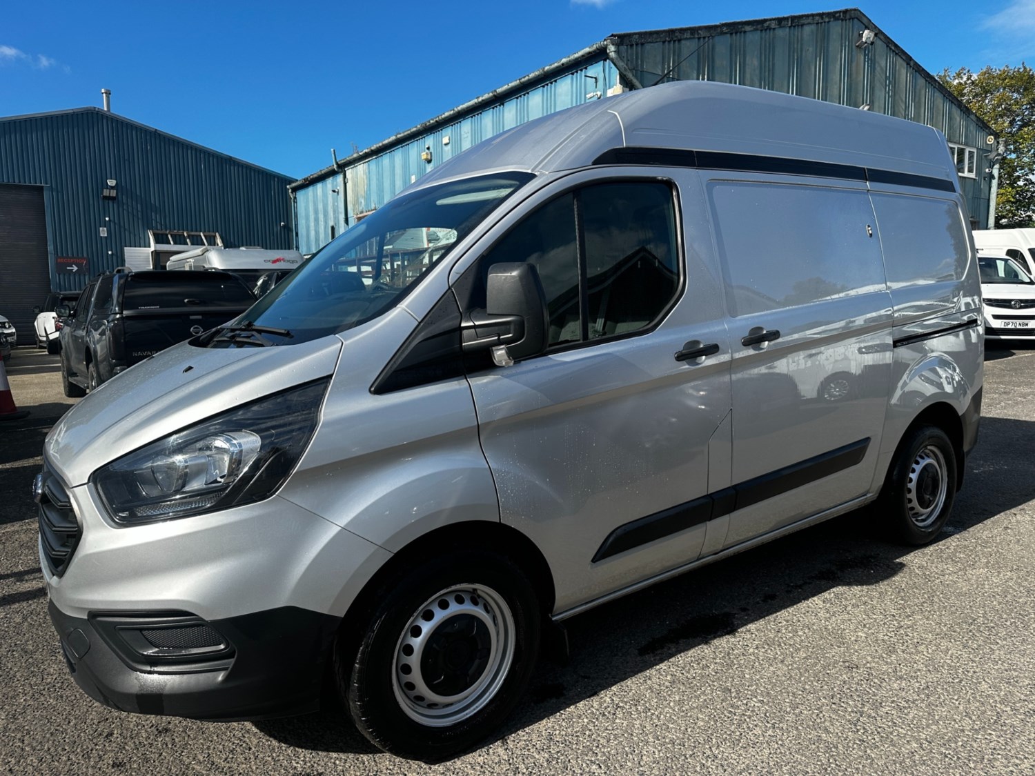 Ford Transit Custom Listing Image