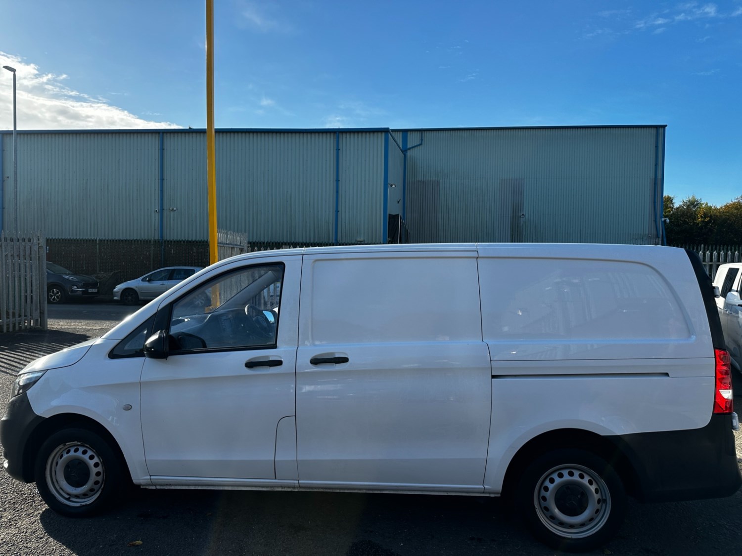 Mercedes-Benz Vito Listing Image