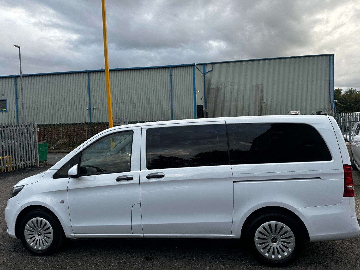 Mercedes-Benz Vito Listing Image