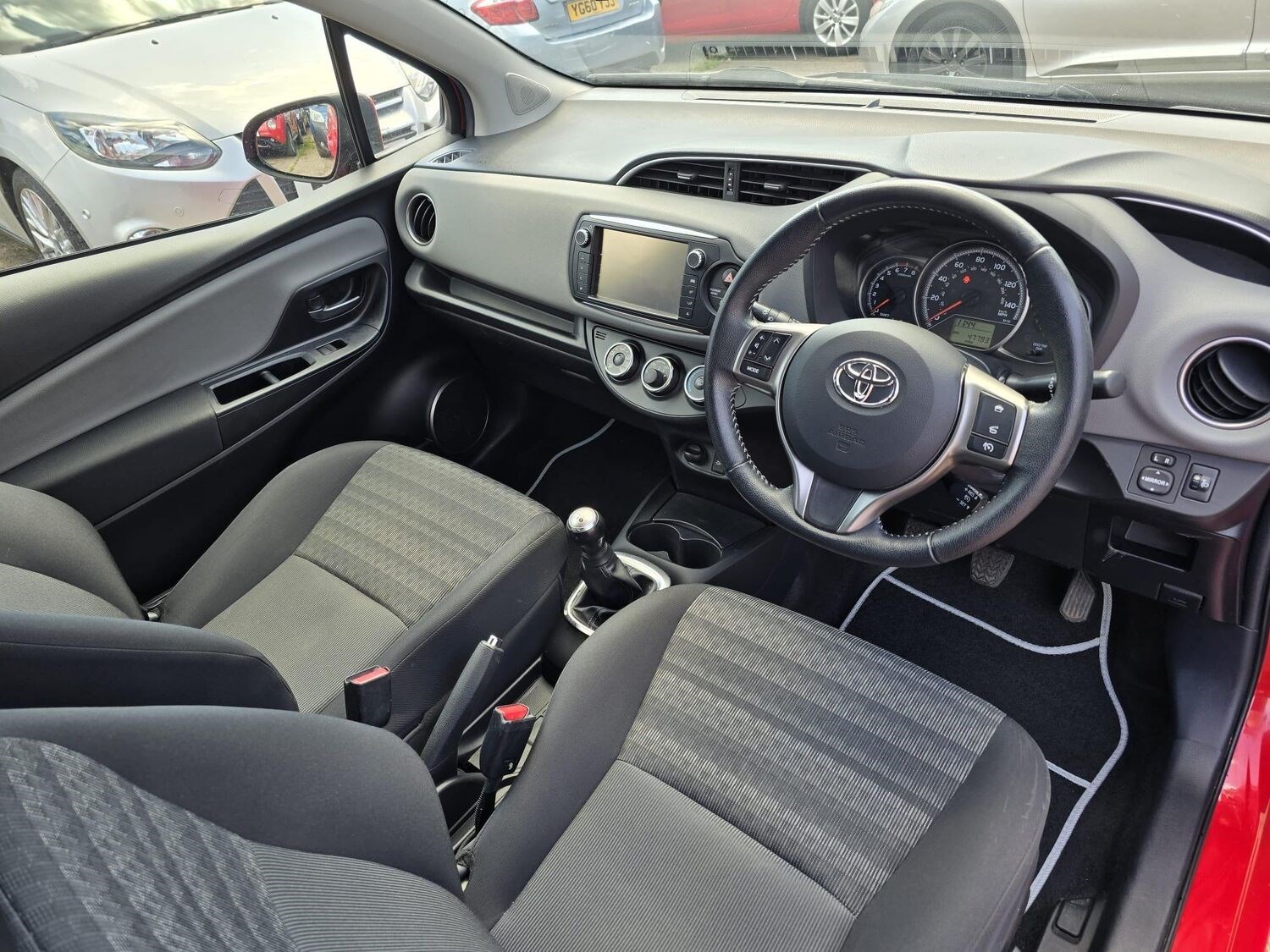 Toyota Yaris Listing Image