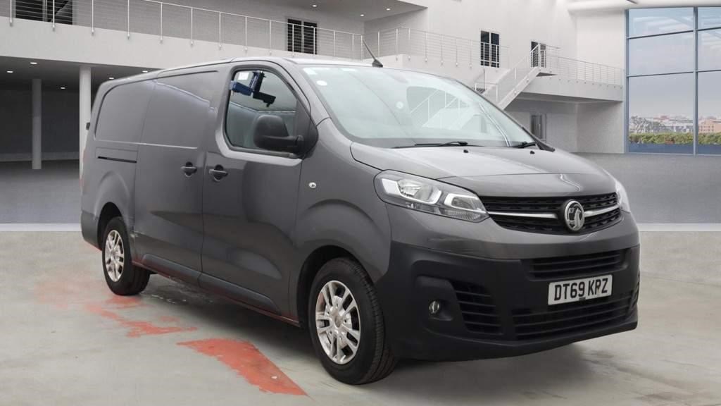 Vauxhall Vivaro Listing Image