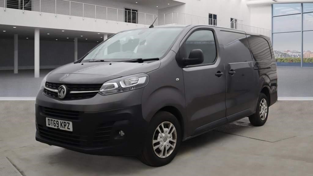 Vauxhall Vivaro Listing Image