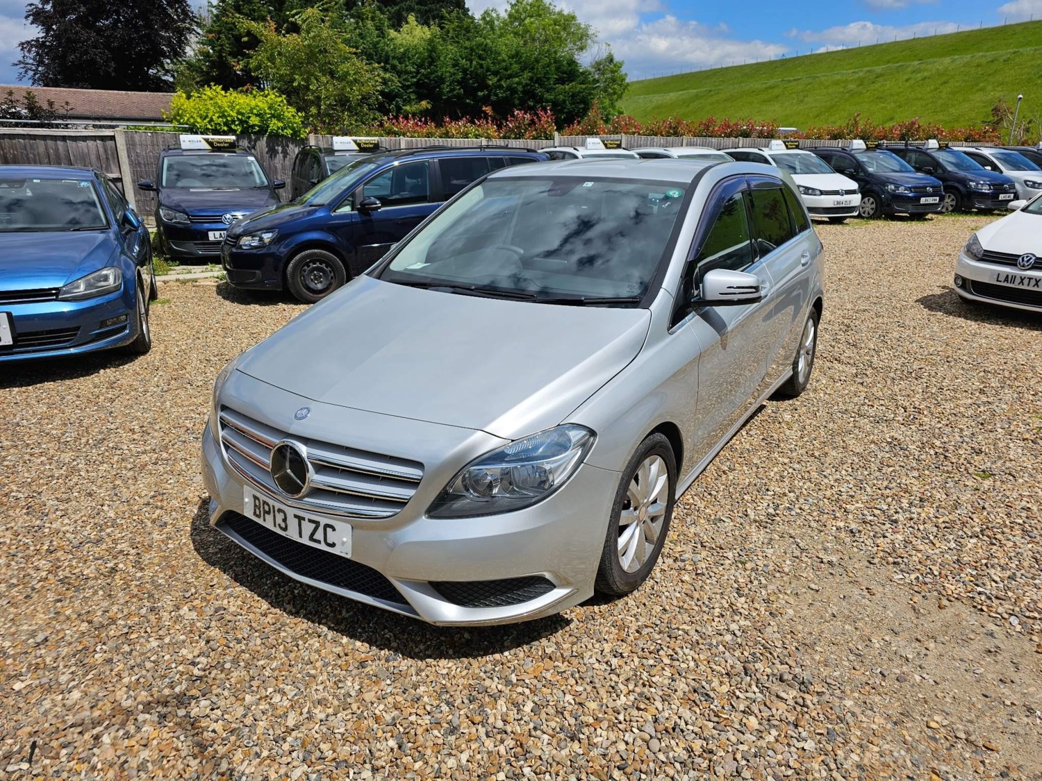 Mercedes-Benz B-Class Listing Image