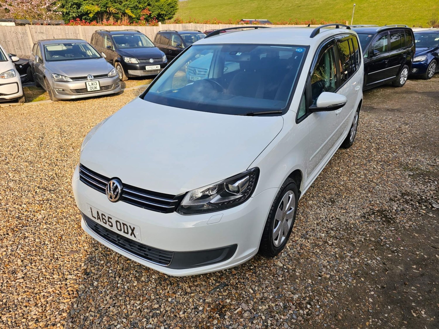 Volkswagen Touran Listing Image