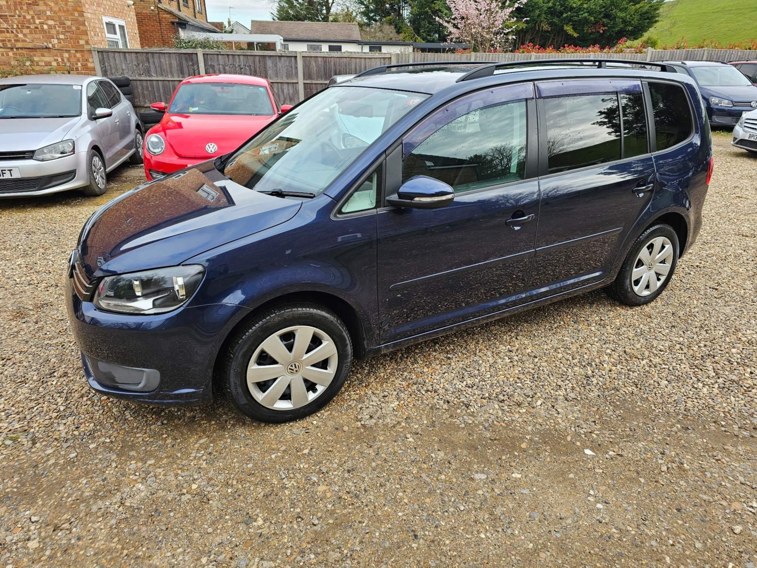 Volkswagen Touran Listing Image