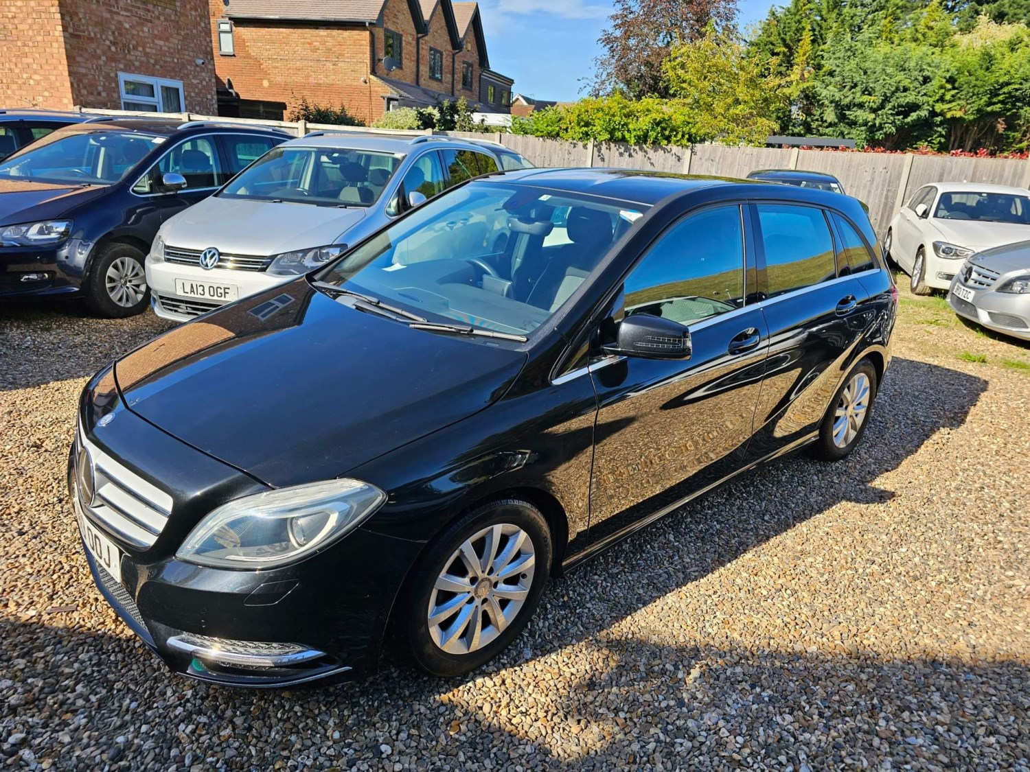 Mercedes-Benz B-Class Listing Image