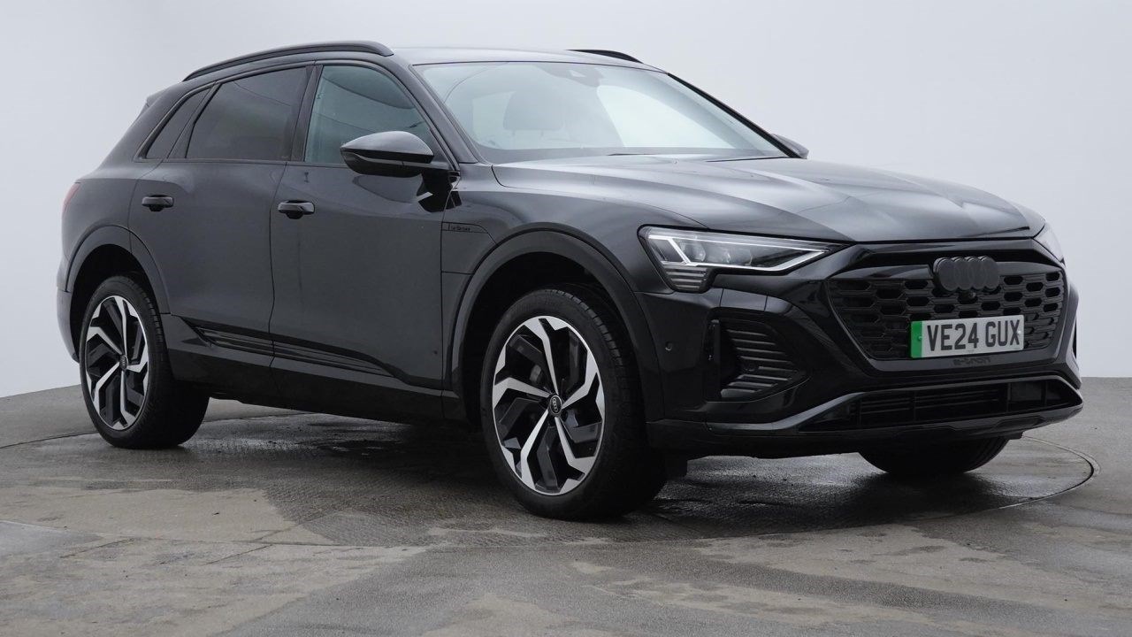 Audi Q8 Listing Image