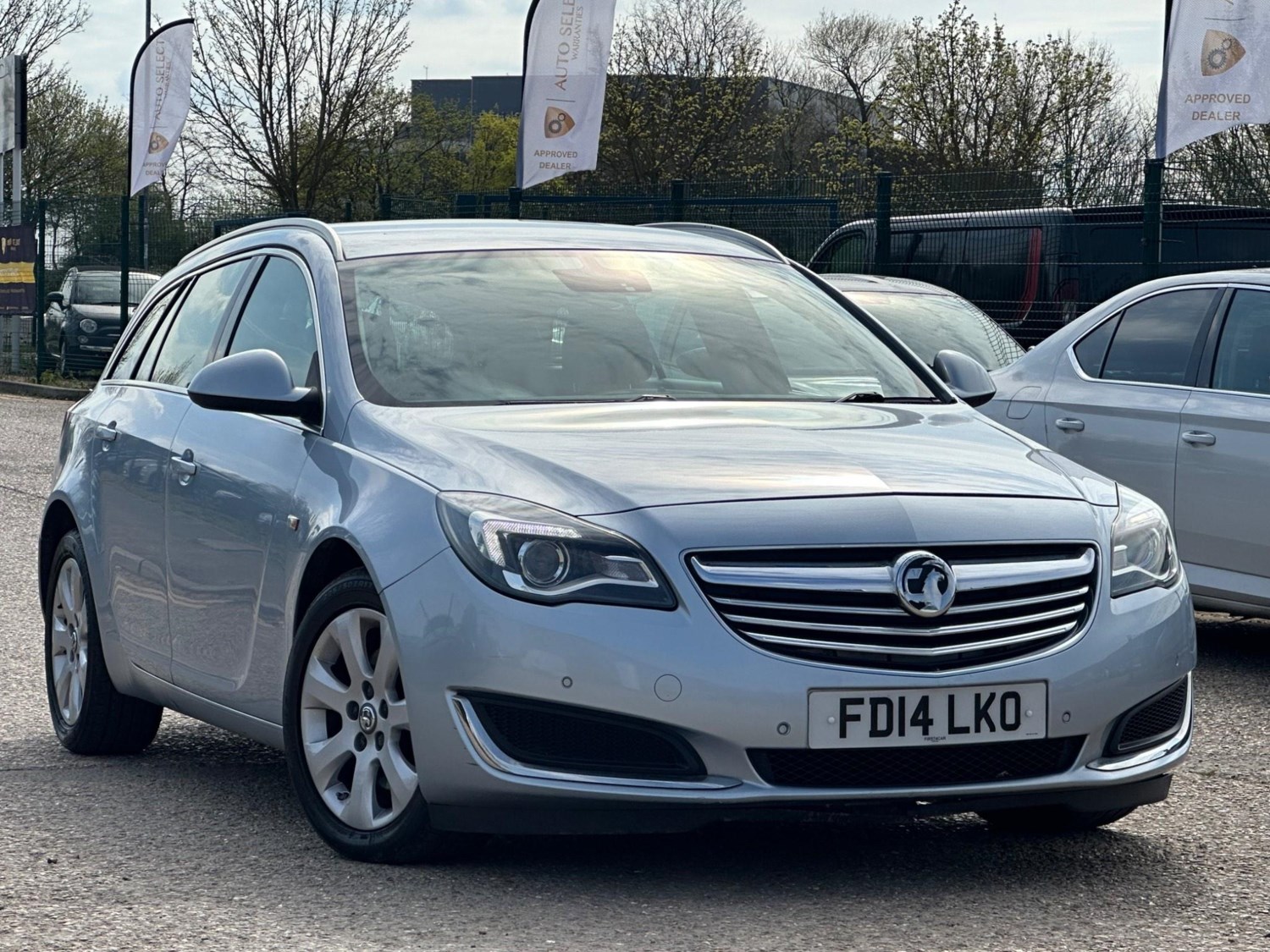 Vauxhall Insignia Listing Image