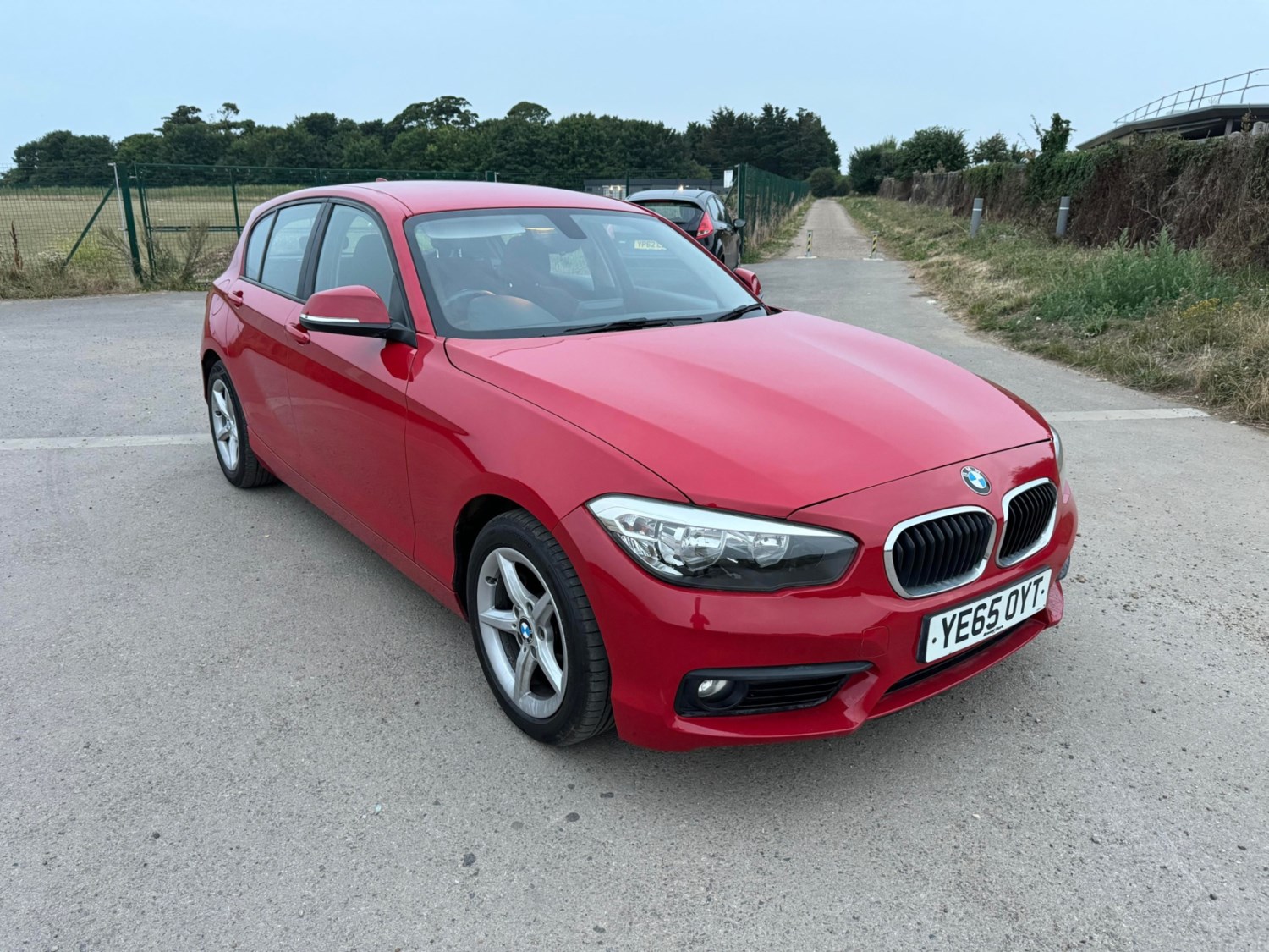 BMW 1 Series Listing Image