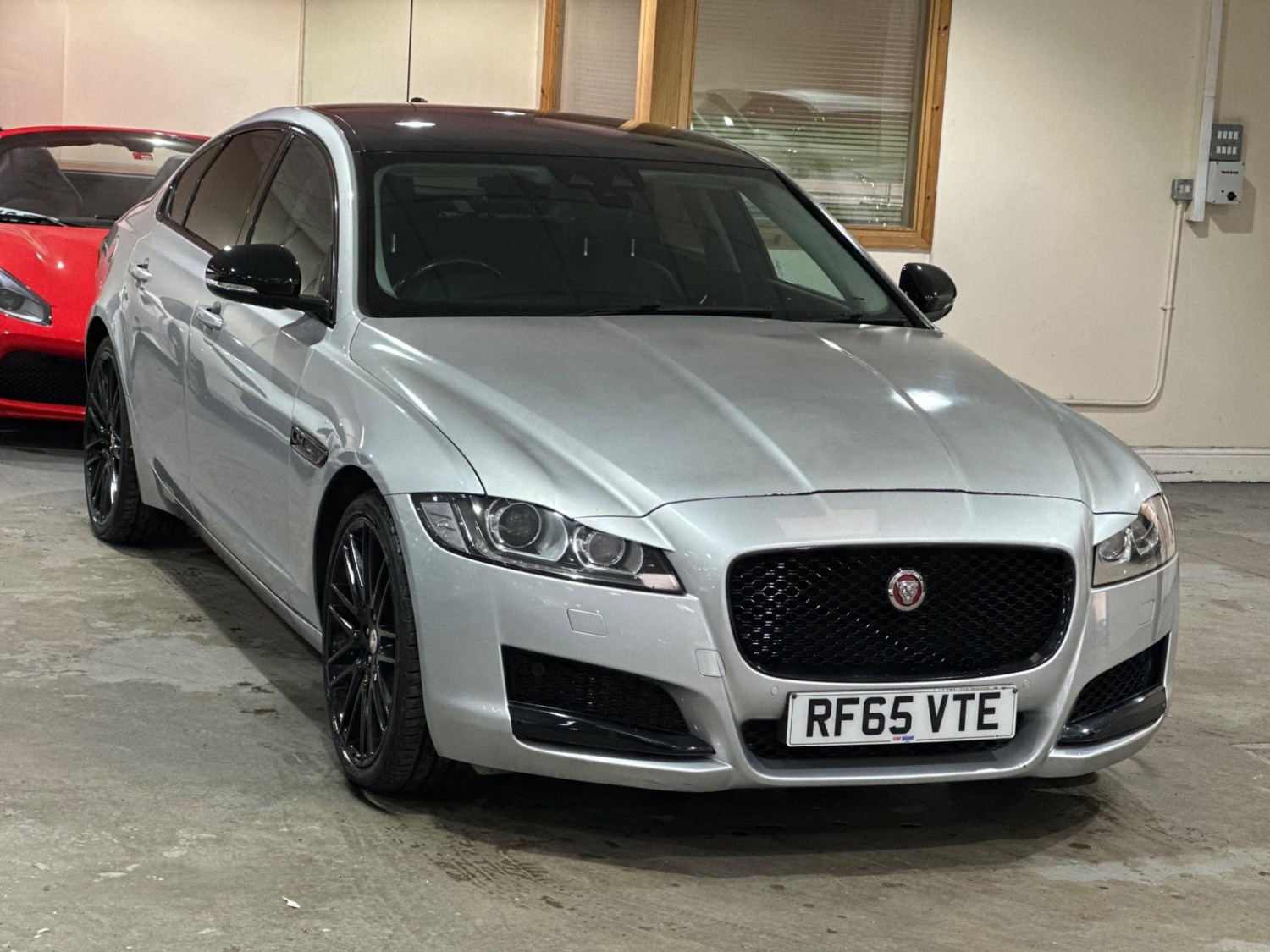 Jaguar XF Listing Image