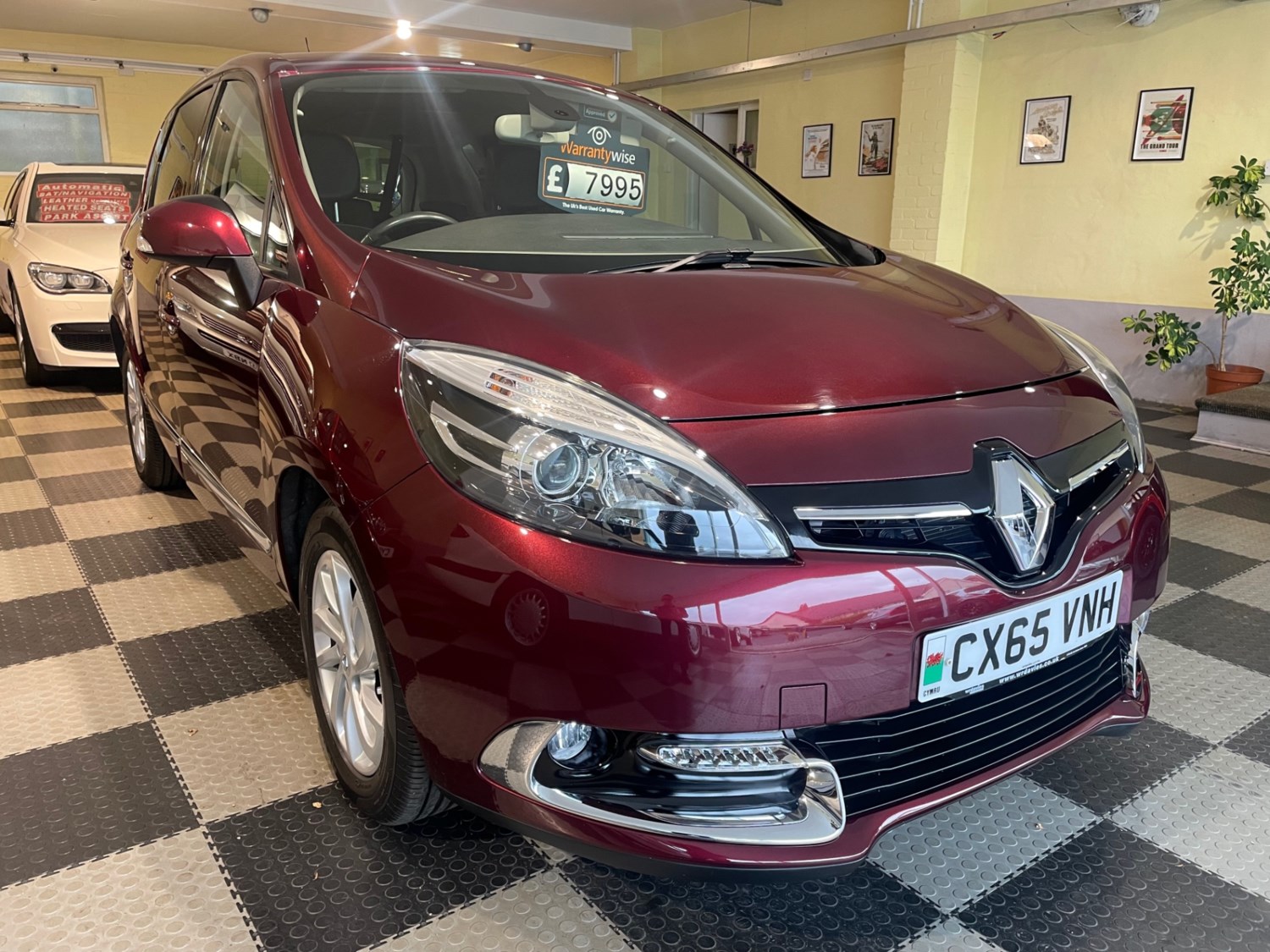 Renault Scenic Listing Image