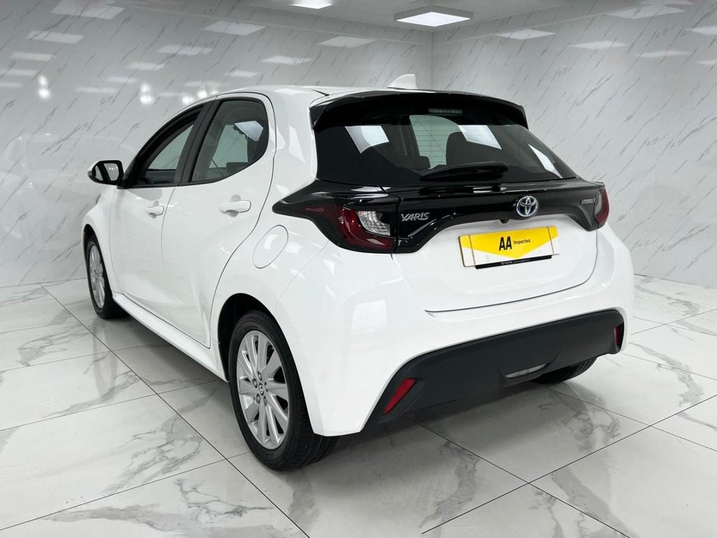 Toyota Yaris Listing Image