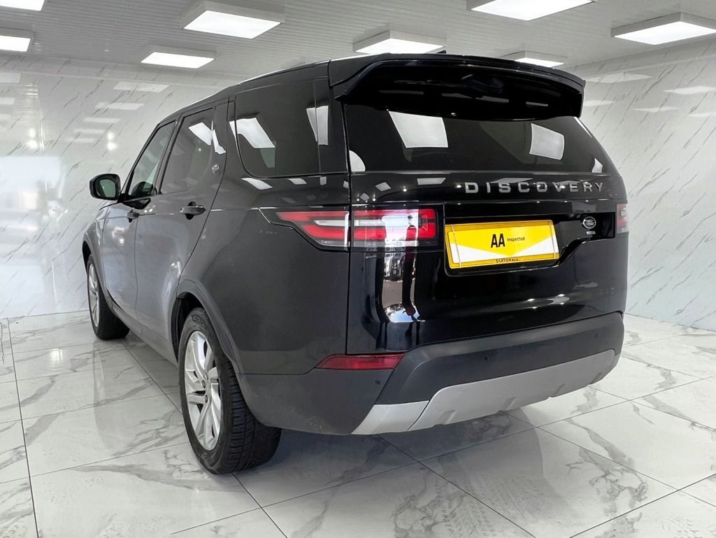 Land Rover Discovery Listing Image