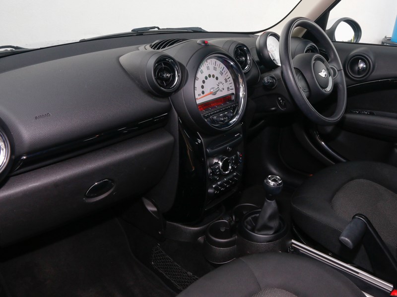 MINI Countryman Listing Image