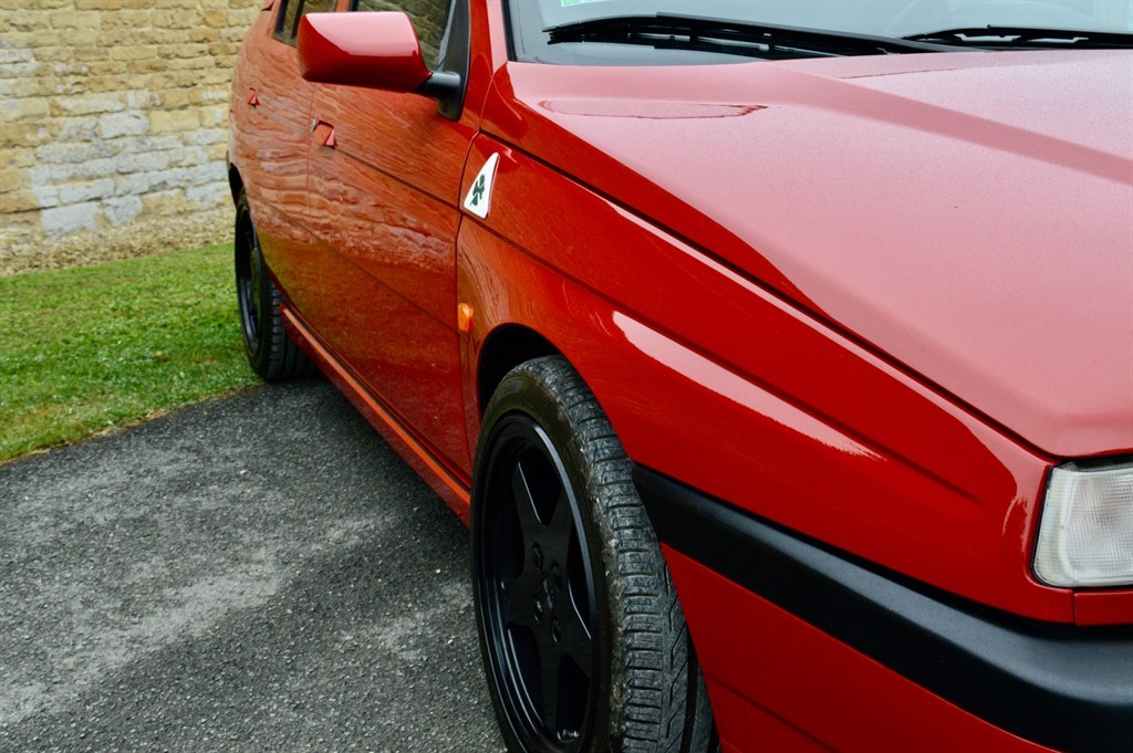 Alfa Romeo 155 Listing Image