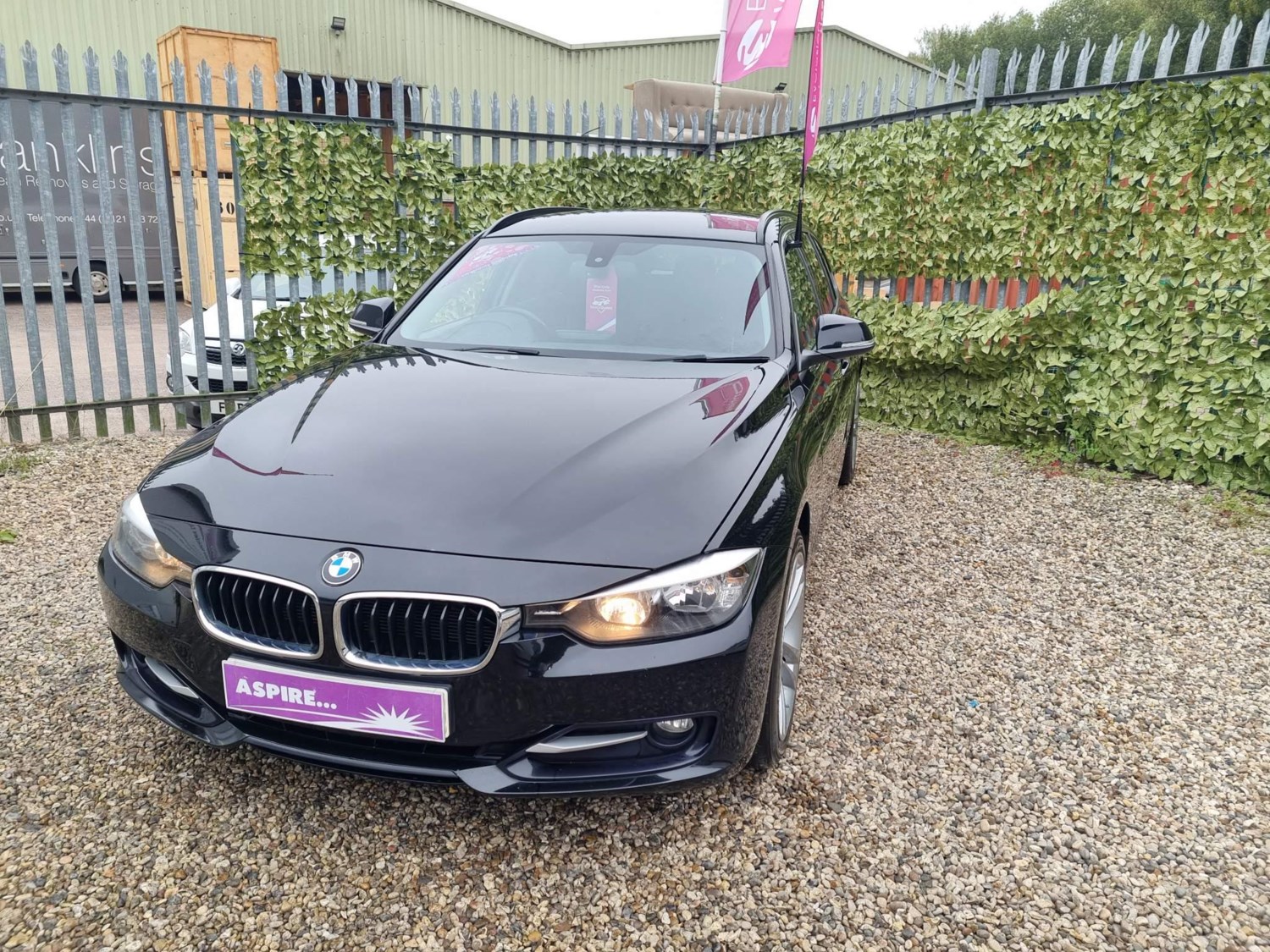 BMW 3 Series Listing Image