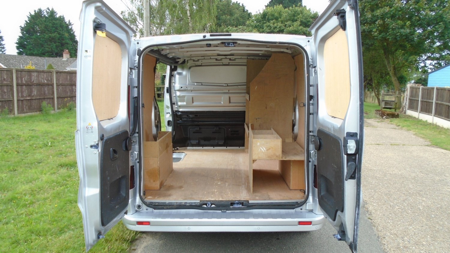 Renault Trafic Listing Image