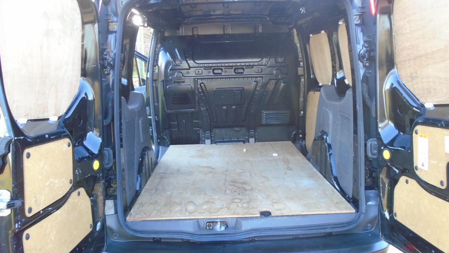 Ford Transit Connect Listing Image