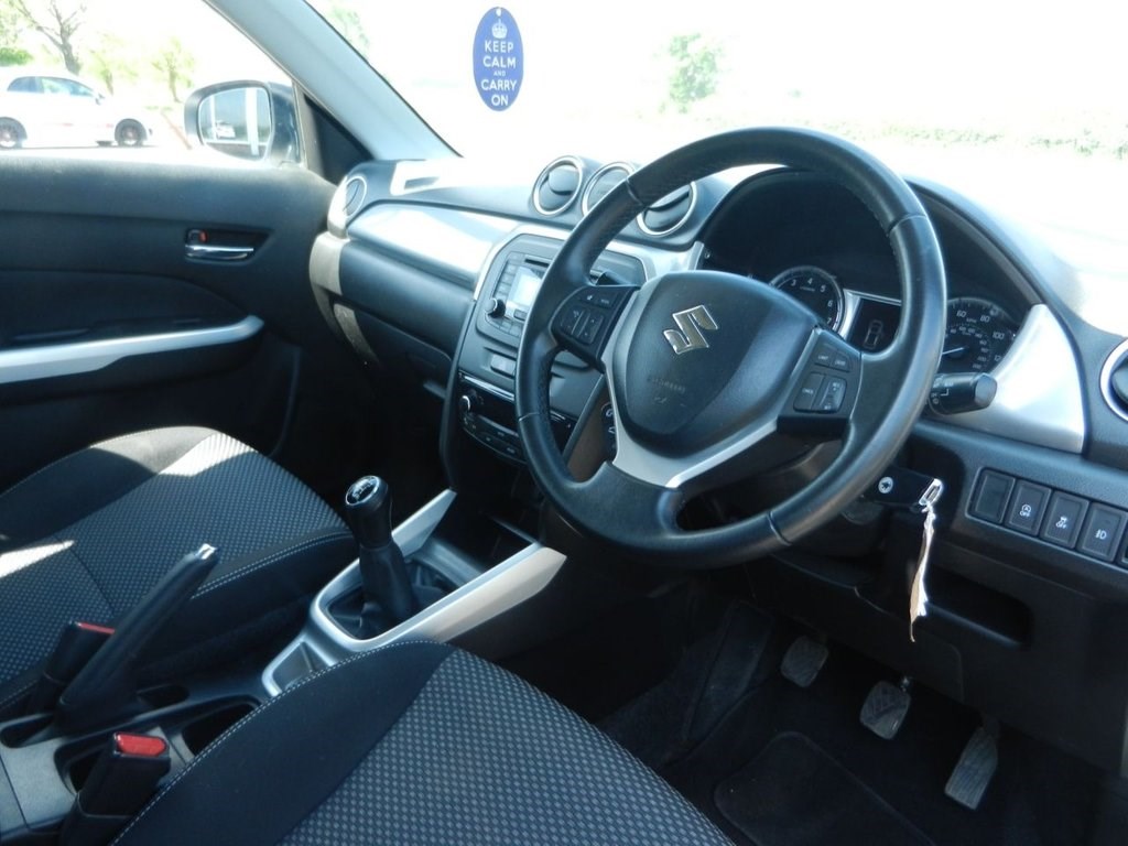 Suzuki Vitara Listing Image