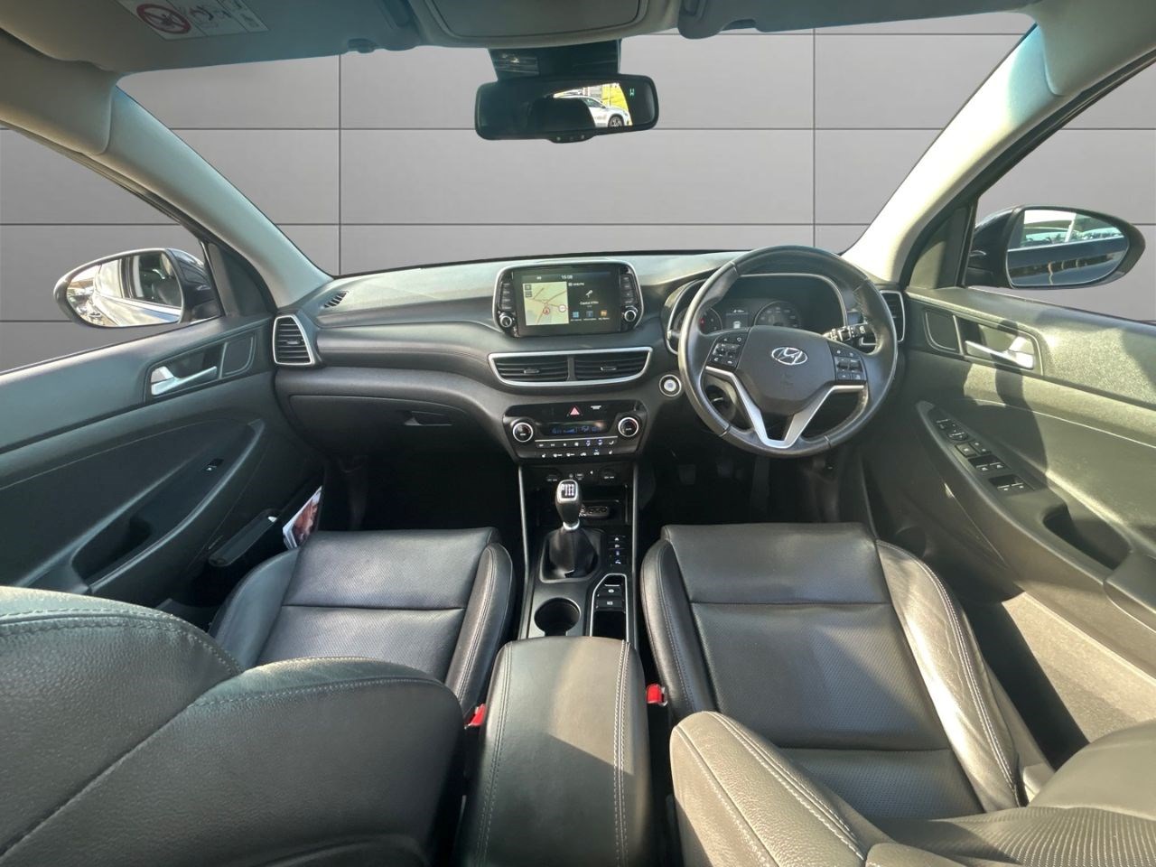 Hyundai TUCSON Listing Image