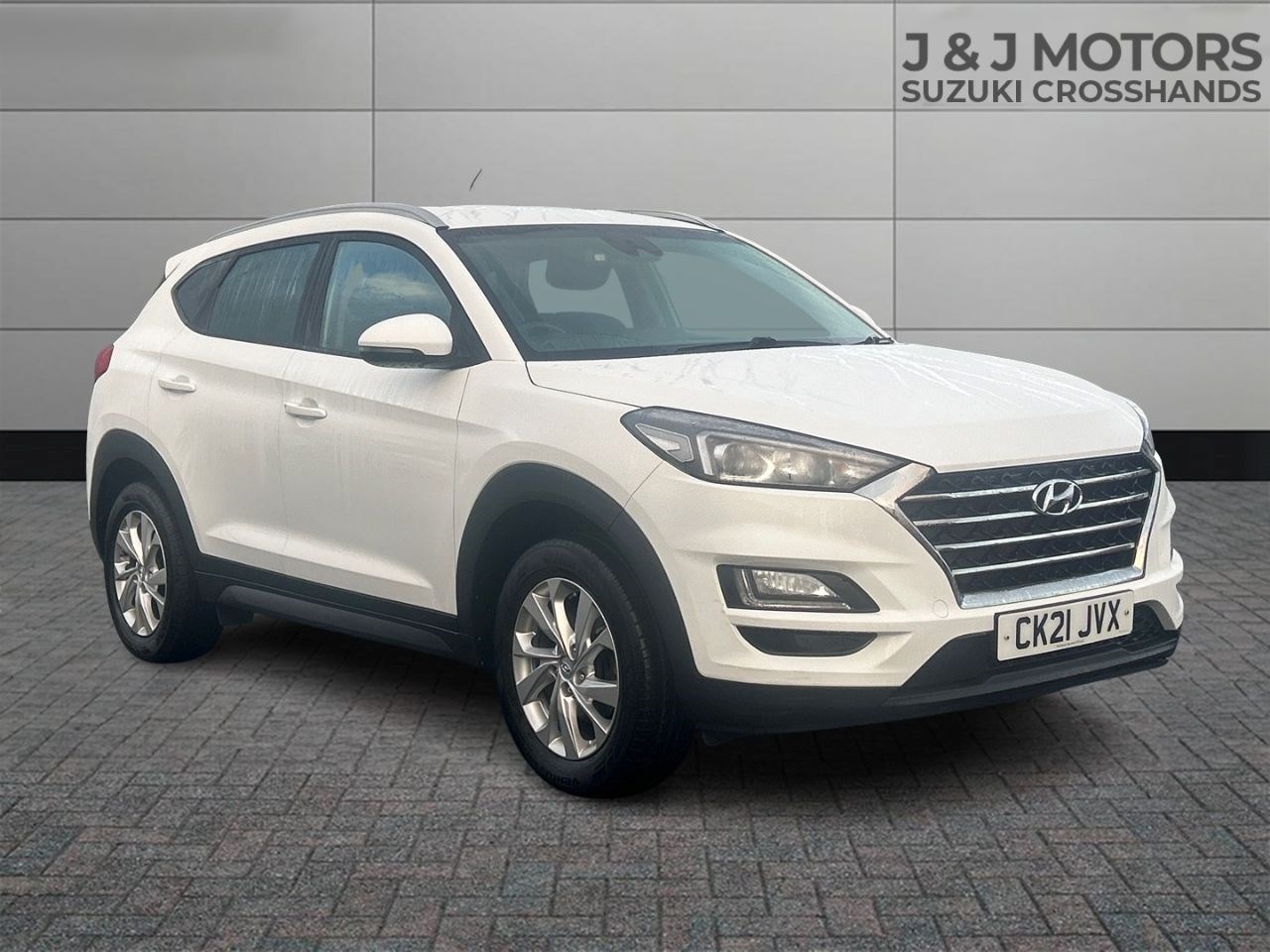 Hyundai TUCSON Listing Image