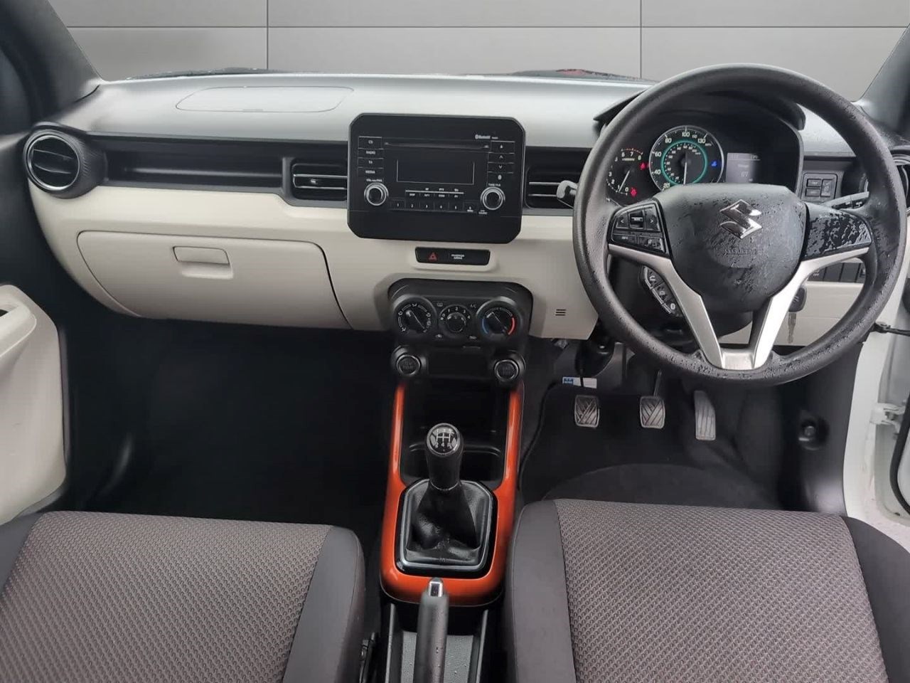 Suzuki Ignis Listing Image