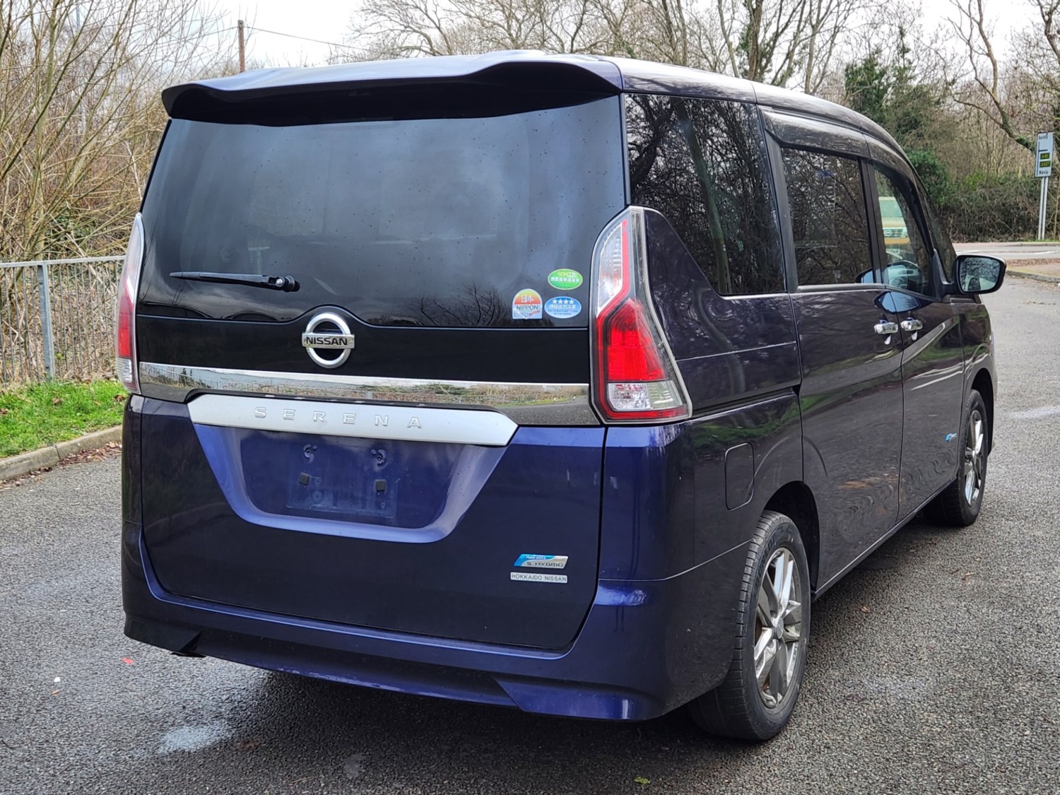 Nissan Serena Listing Image