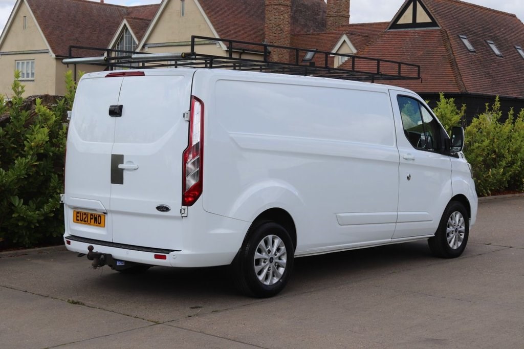 Ford Transit Custom Listing Image