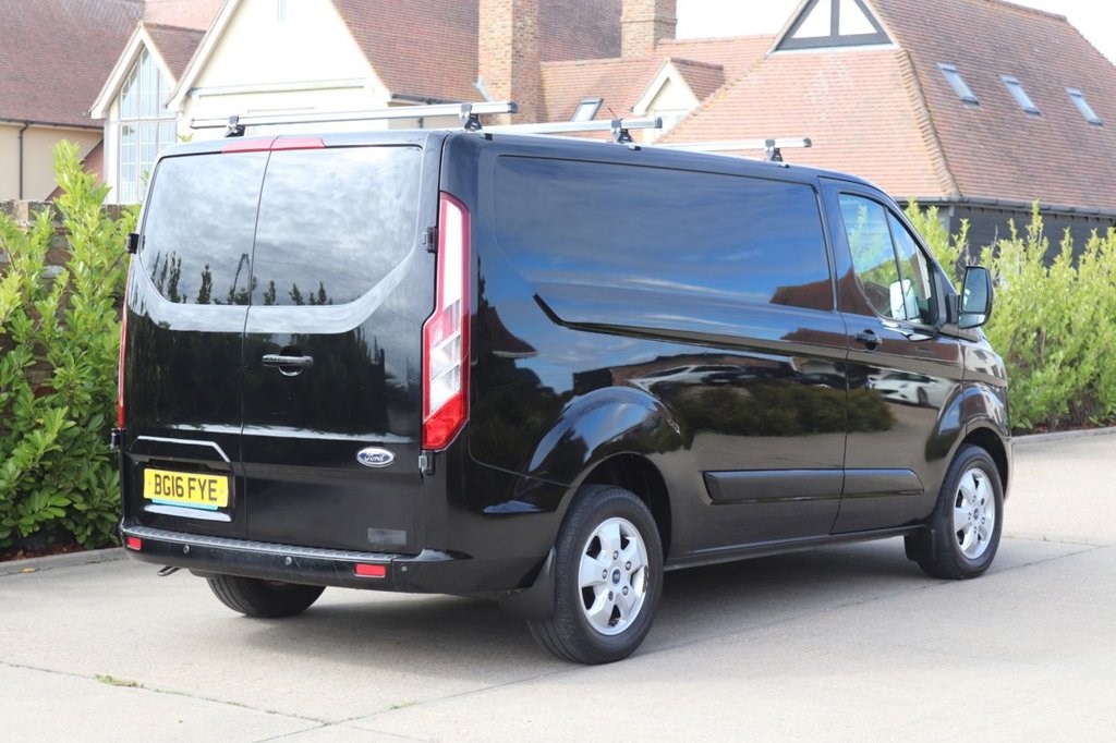 Ford Transit Custom Listing Image