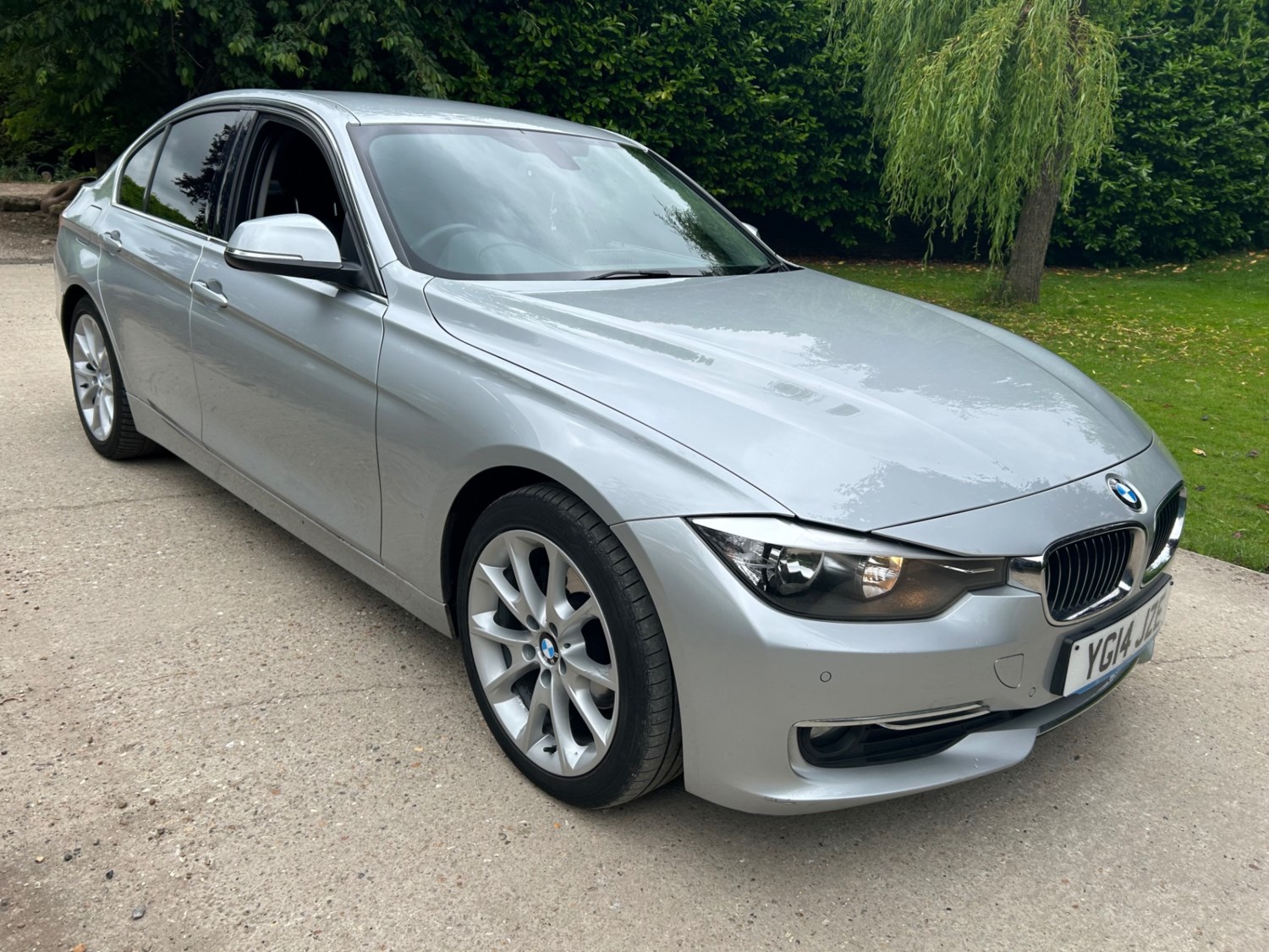 BMW 3 Series Listing Image