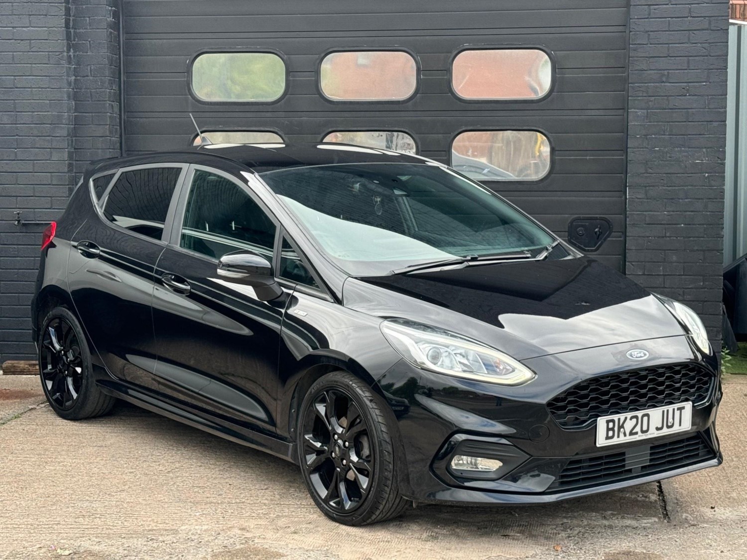 Ford Fiesta Listing Image