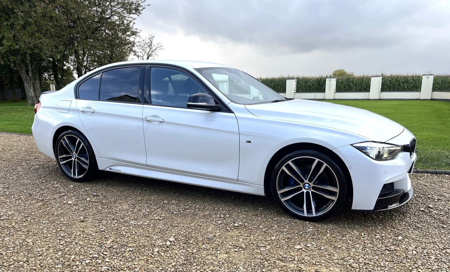 BMW 3 Series Listing Image