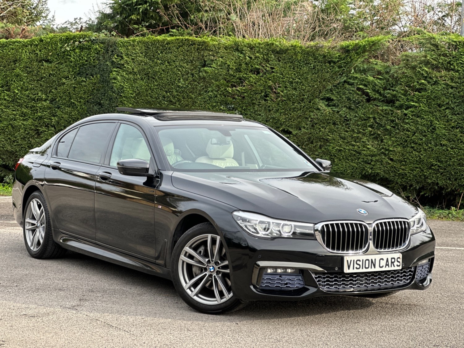 BMW 7 Series Listing Image