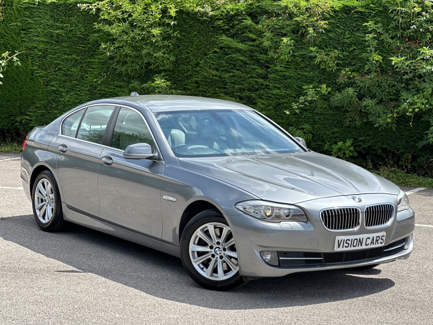 BMW 5 Series Listing Image