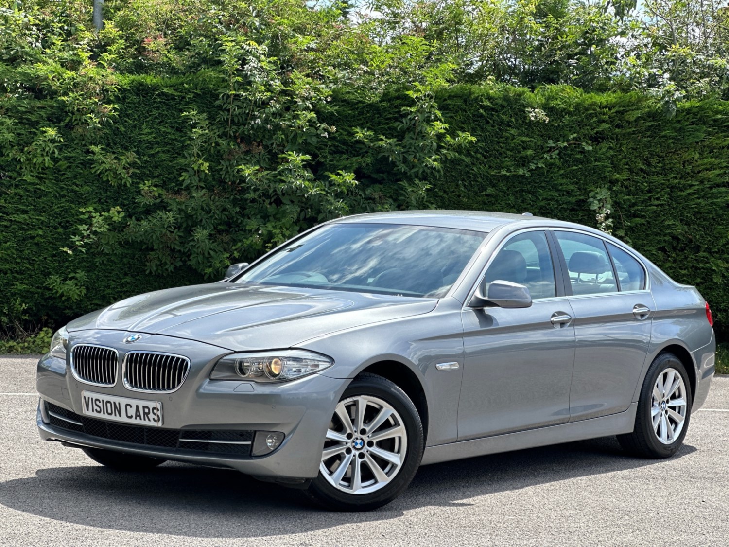 BMW 5 Series Listing Image