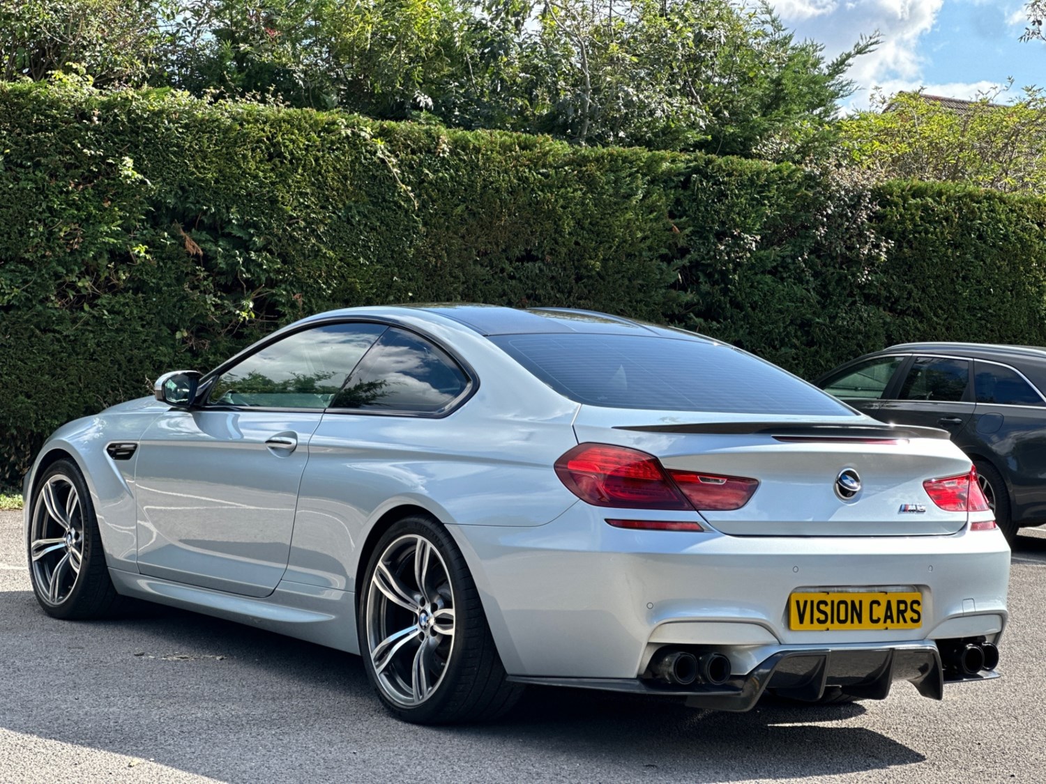 BMW M6 Listing Image