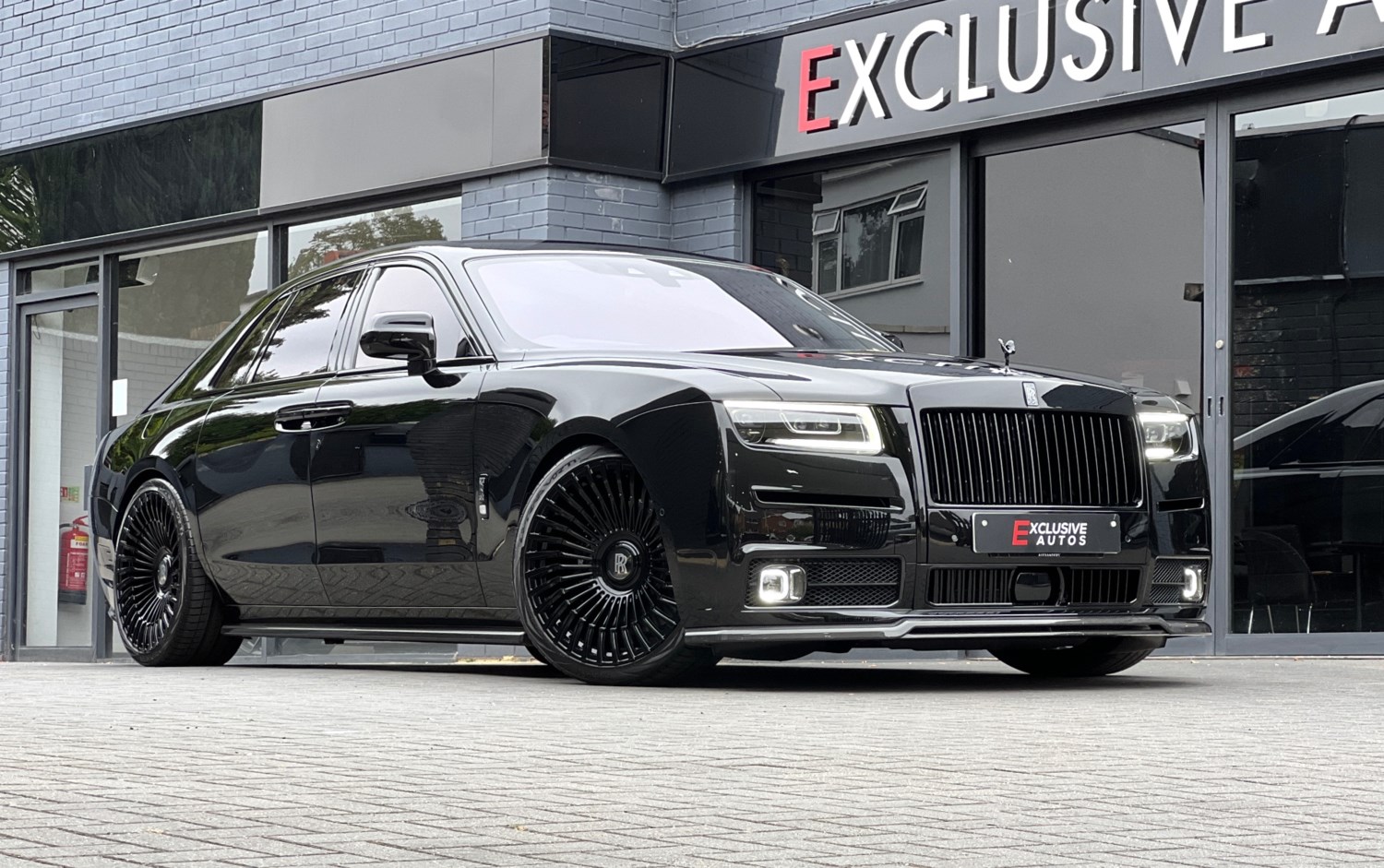 Rolls-Royce Ghost Listing Image