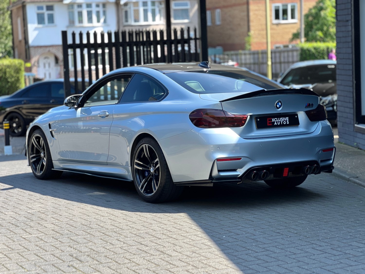 BMW M4 Listing Image