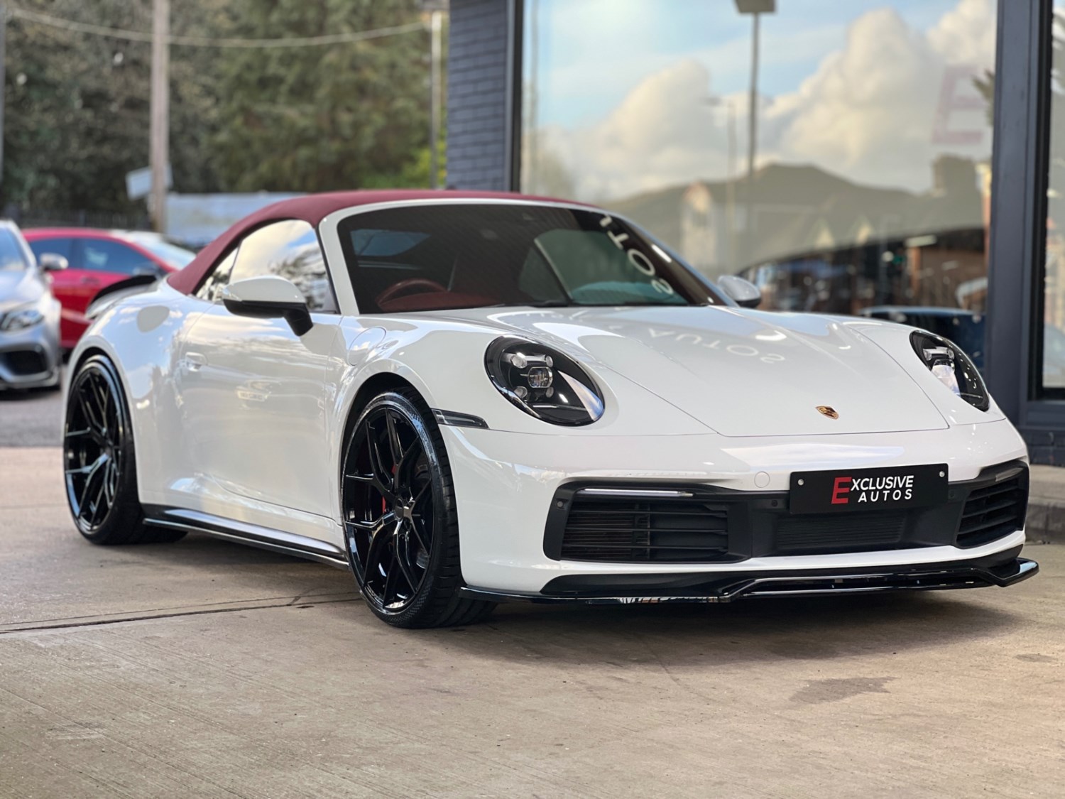 Porsche 911 Listing Image