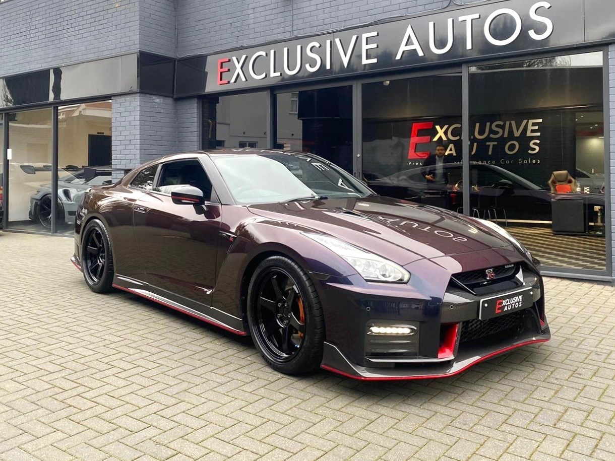 Nissan GT-R Listing Image