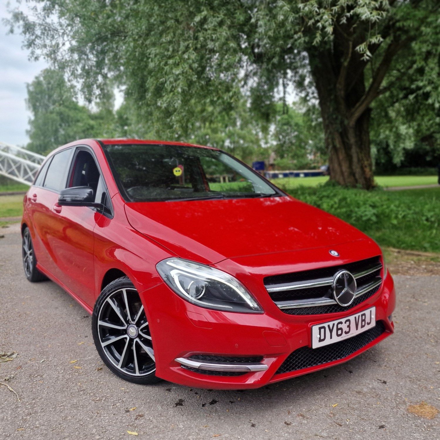 Mercedes-Benz B-Class Listing Image