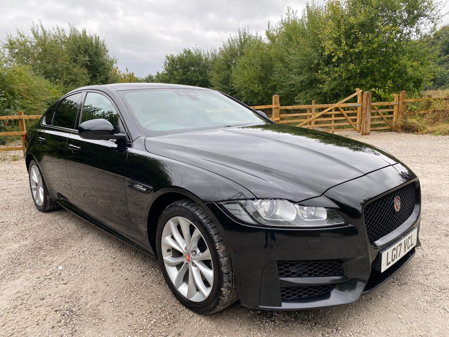 Jaguar XF Listing Image