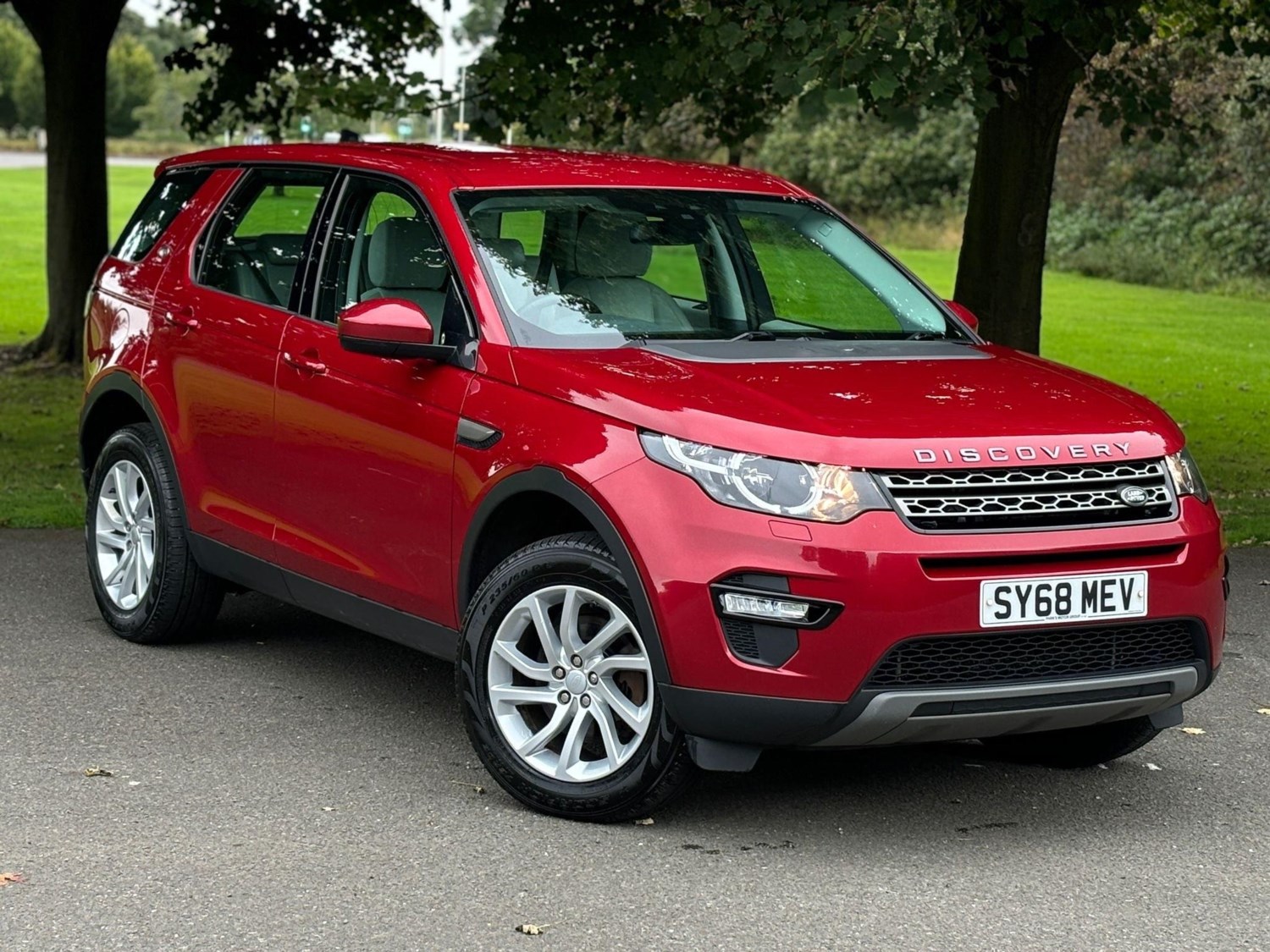 Land Rover Discovery Sport Listing Image