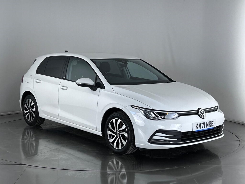 Volkswagen Golf Listing Image