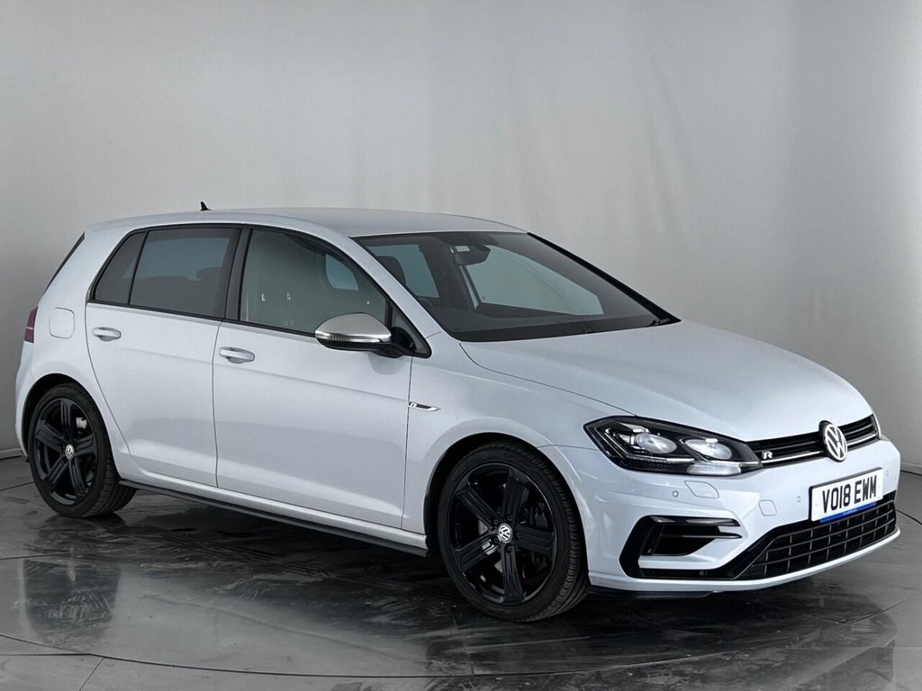 Volkswagen Golf Listing Image