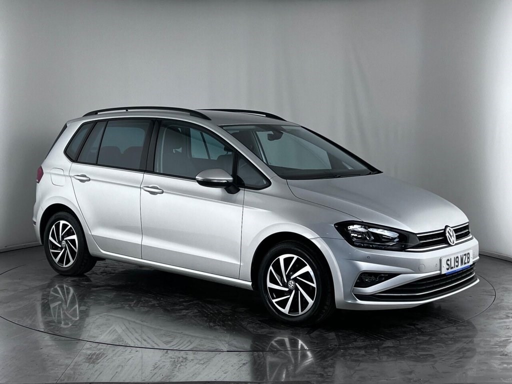 Volkswagen Golf SV Listing Image